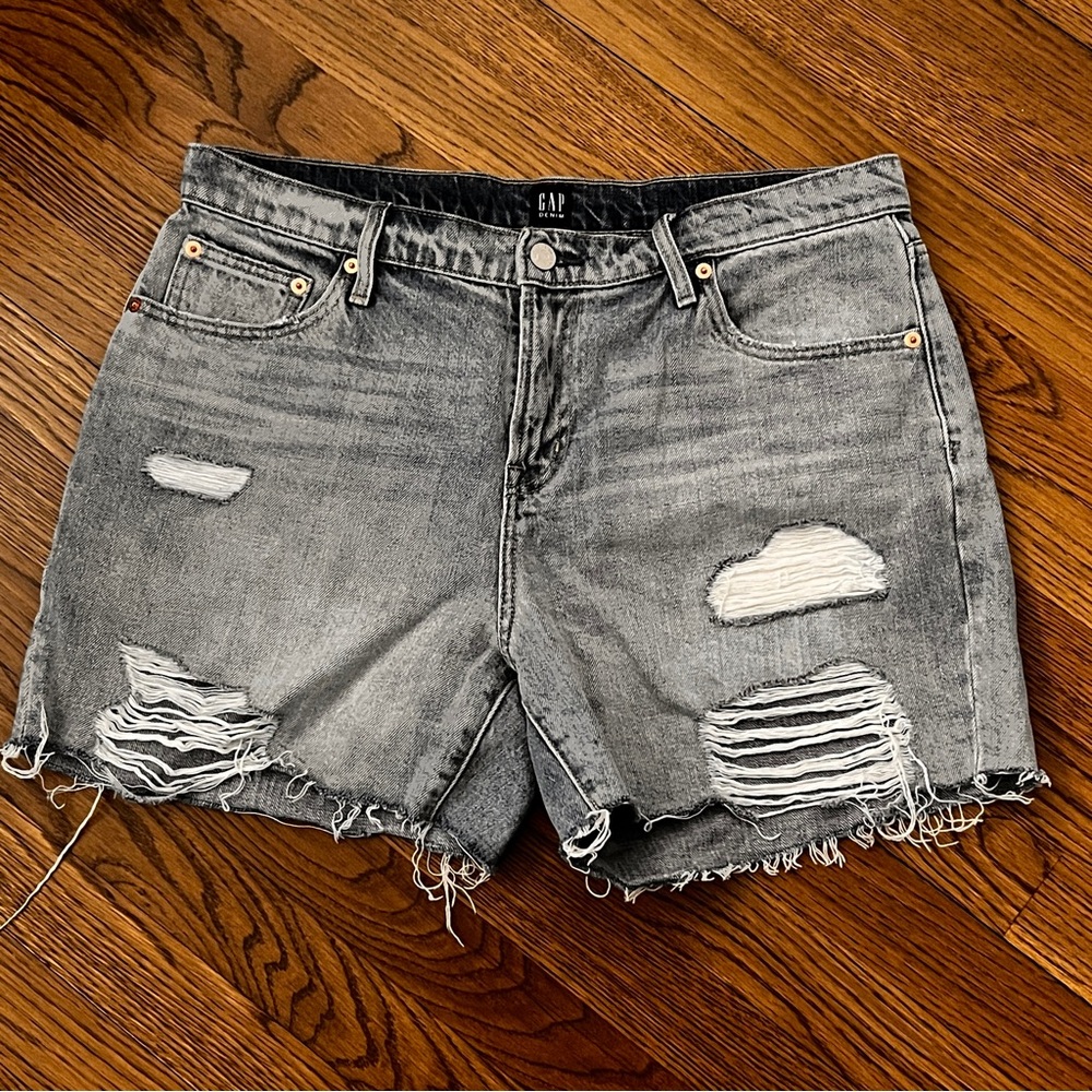 GAP Women's Distressed Denim Shorts